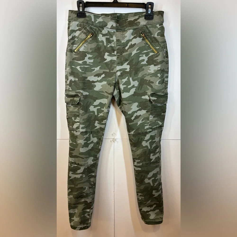 Justice Camo Cargo Skinny Pants Girls Size 16 Plus Green Stretch Pull-On